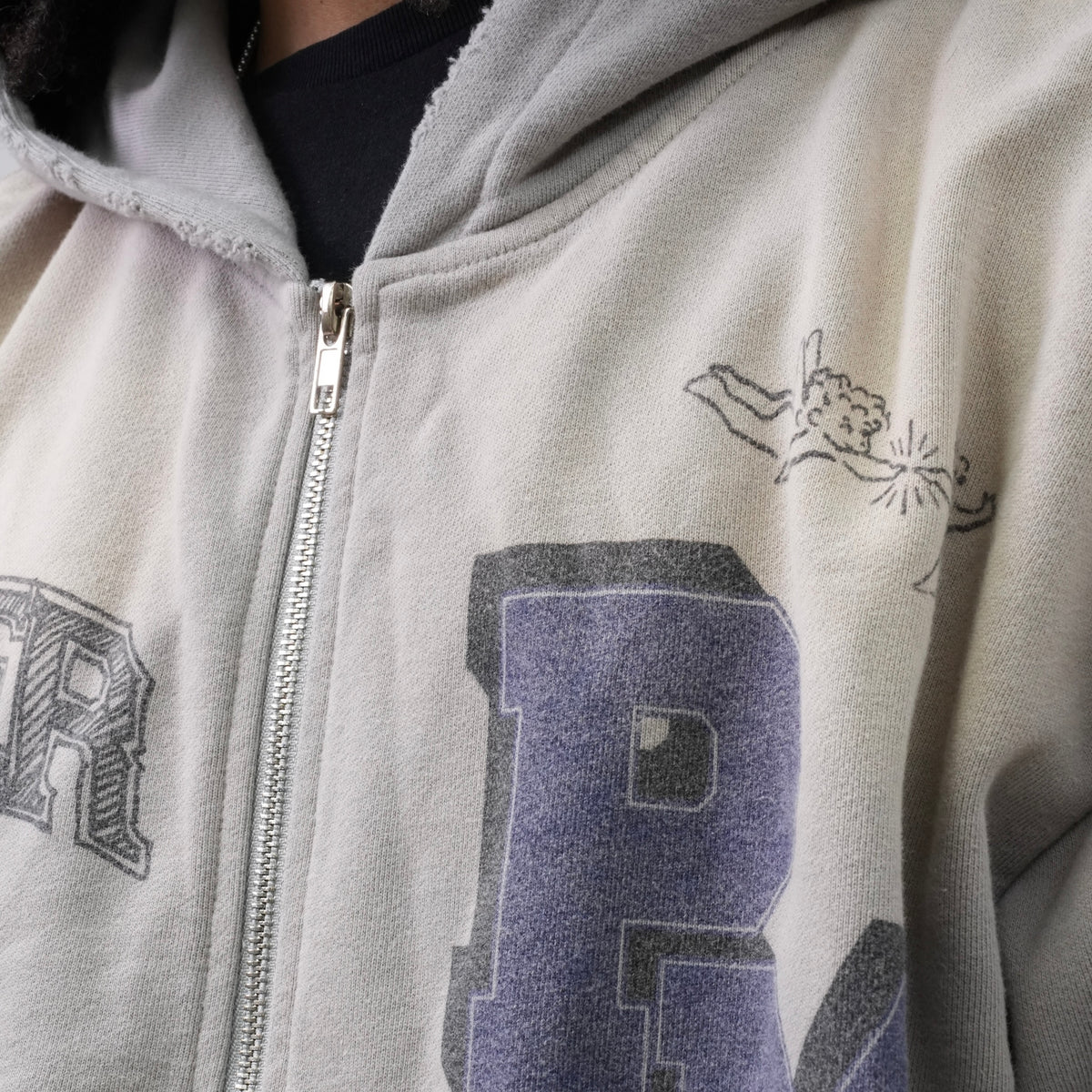 PM108 PLEASANT DREAMS HOODIE GREY-3