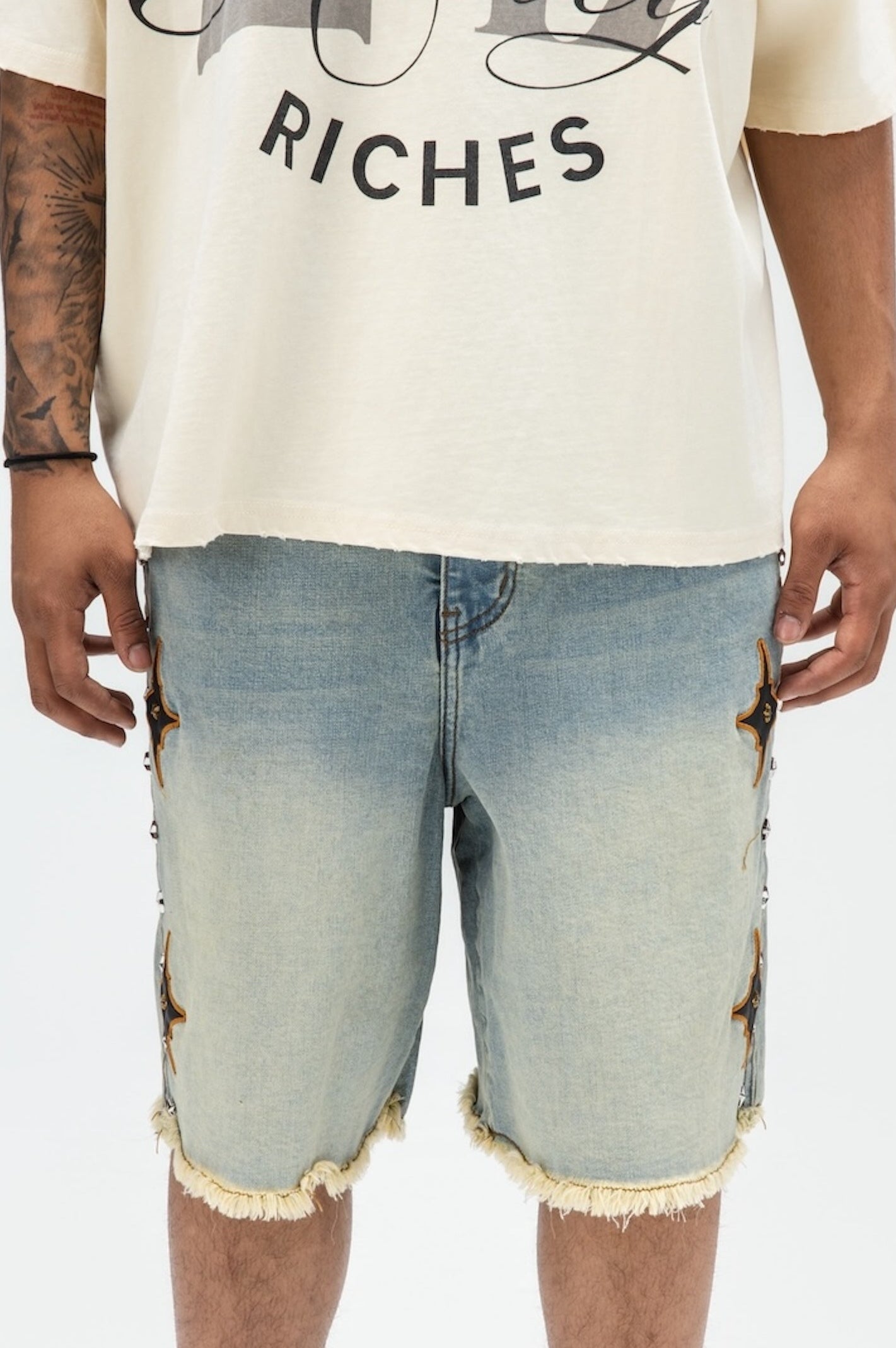 Shorts cristallizzati in nero corvino-3