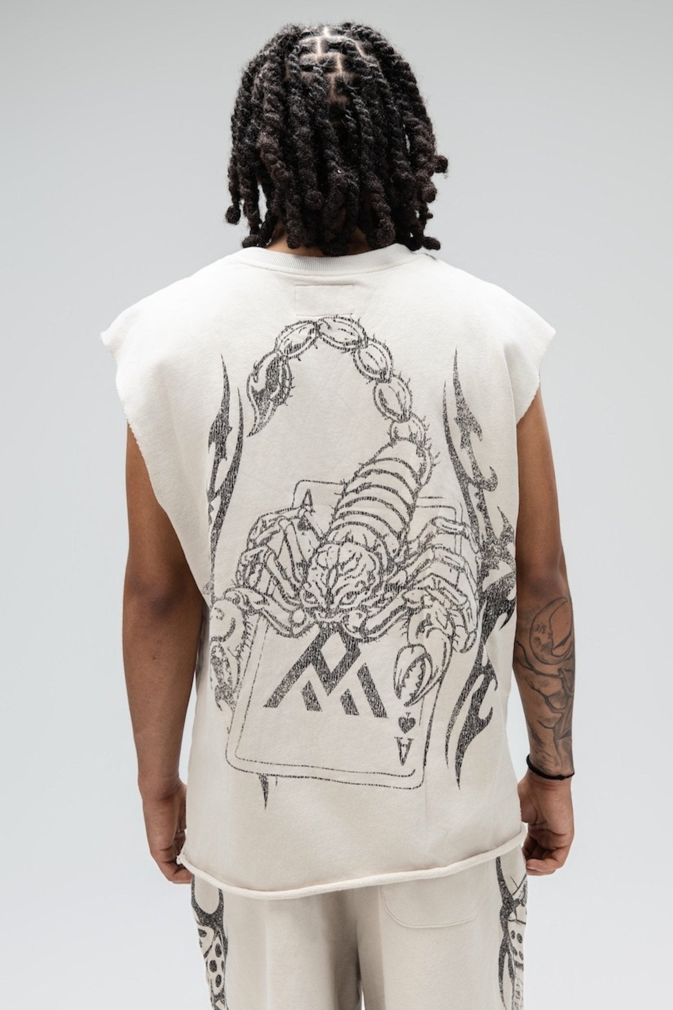 VENOM SLEEVELESS-2