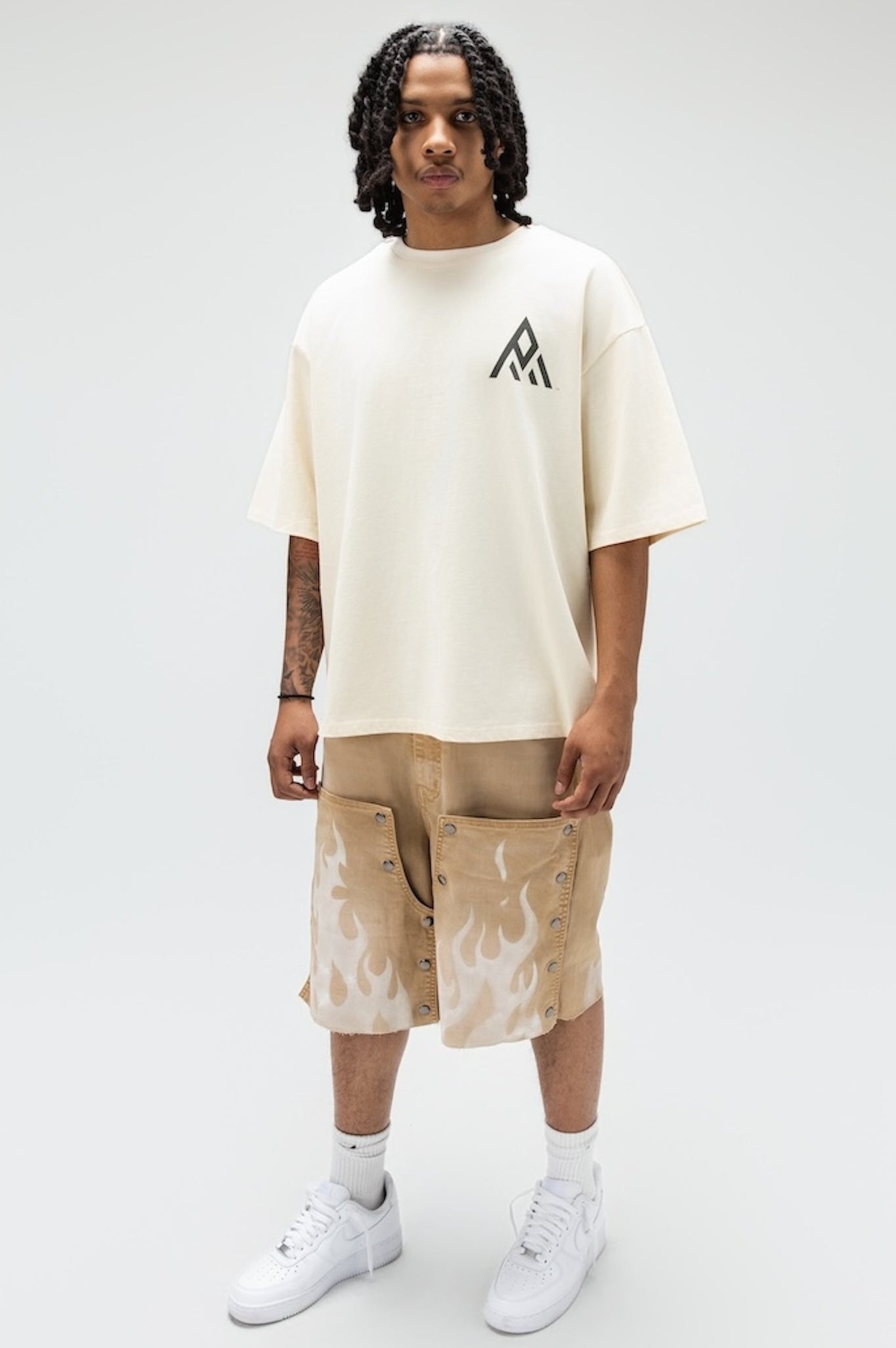 DUAL FLAMES SHORTS TAN-8