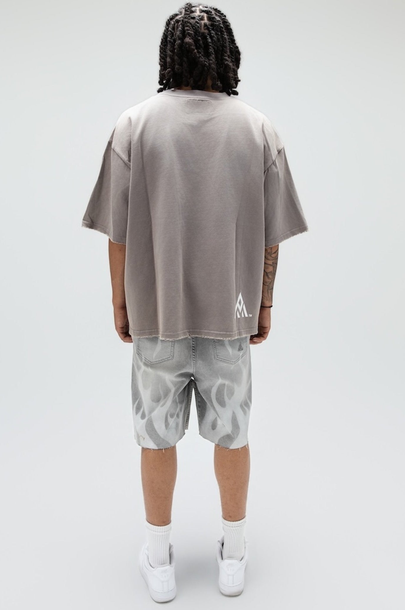 DUAL FLAMES SHORTS GREY-8