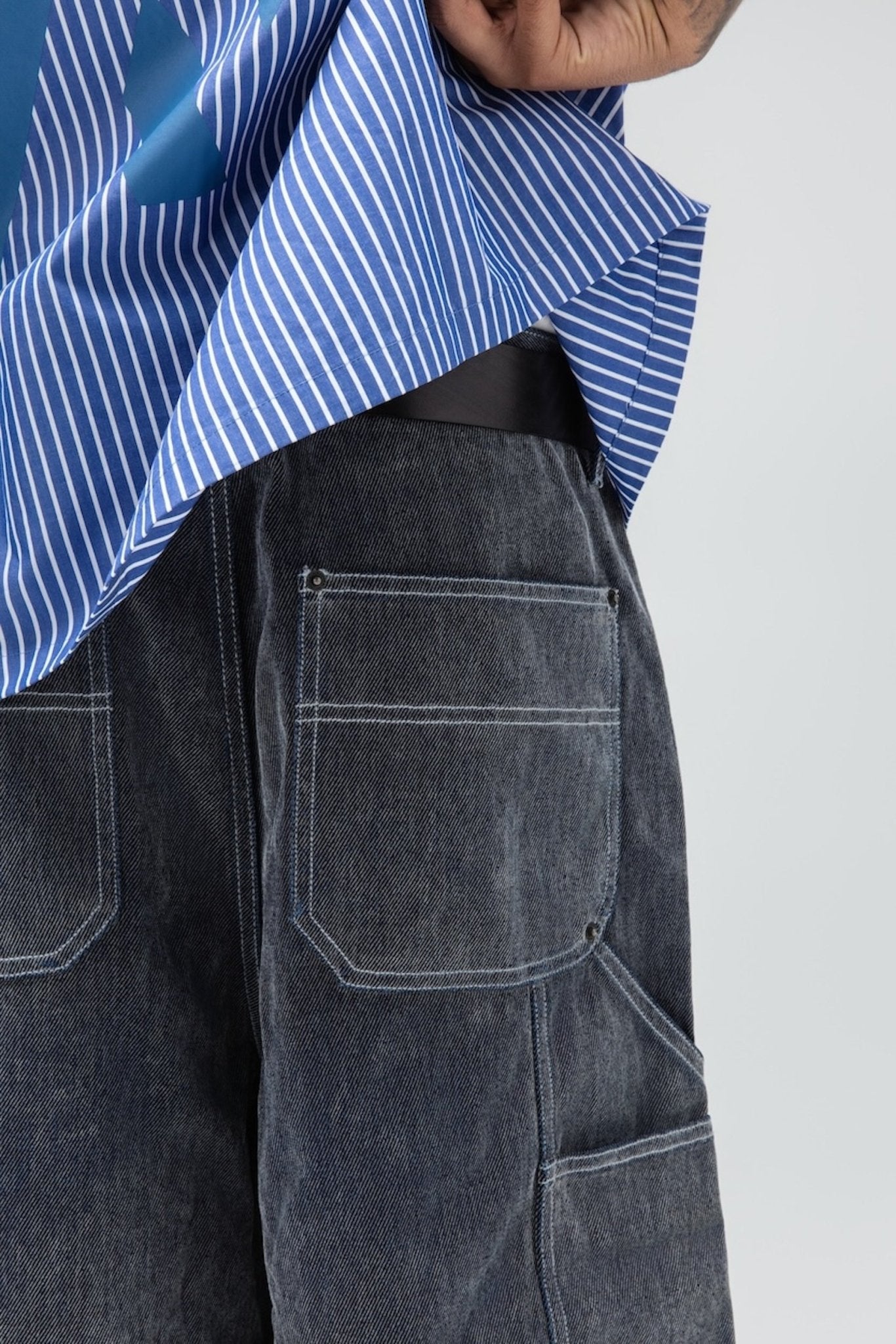THE FLOCK JORTS GREY-5