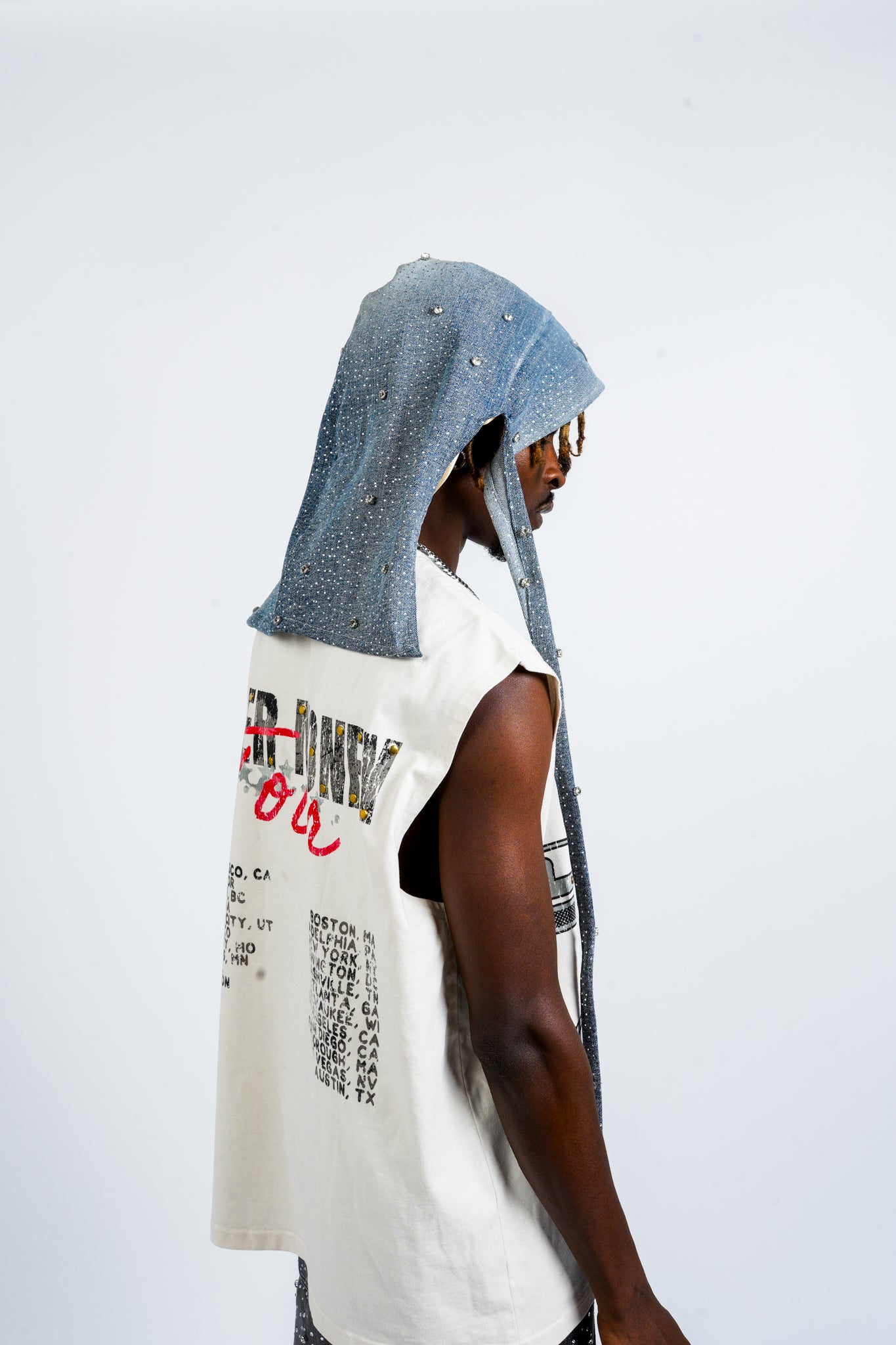 Tour Sleeveless Shirt