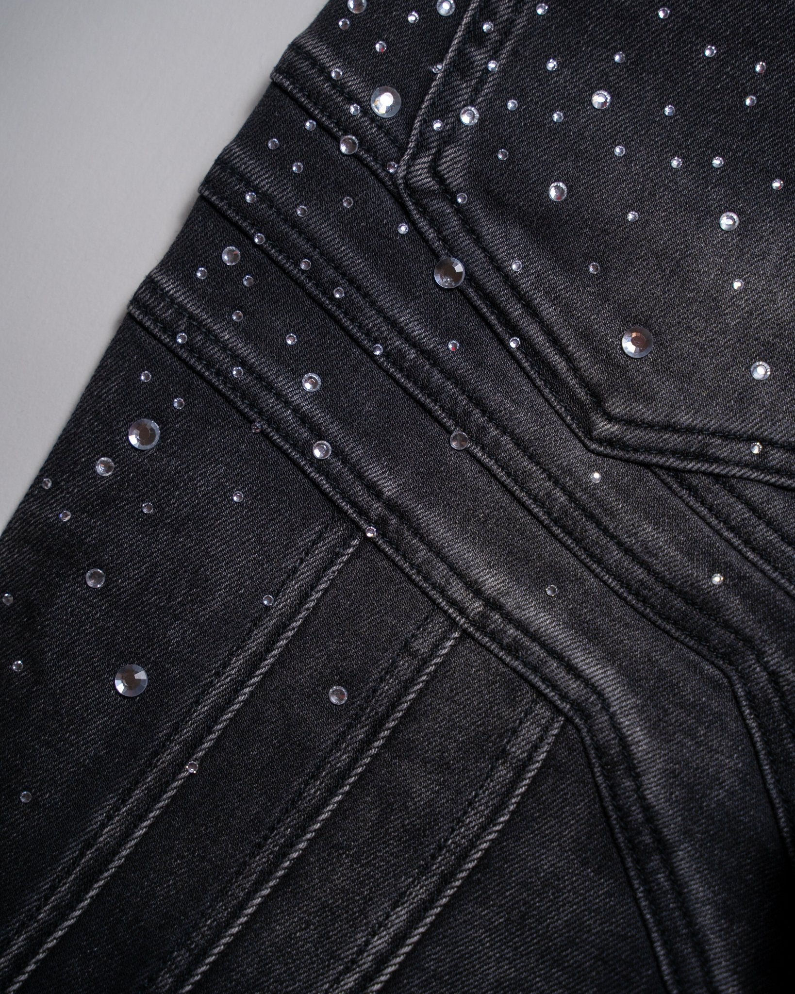 Raver Denim | Black